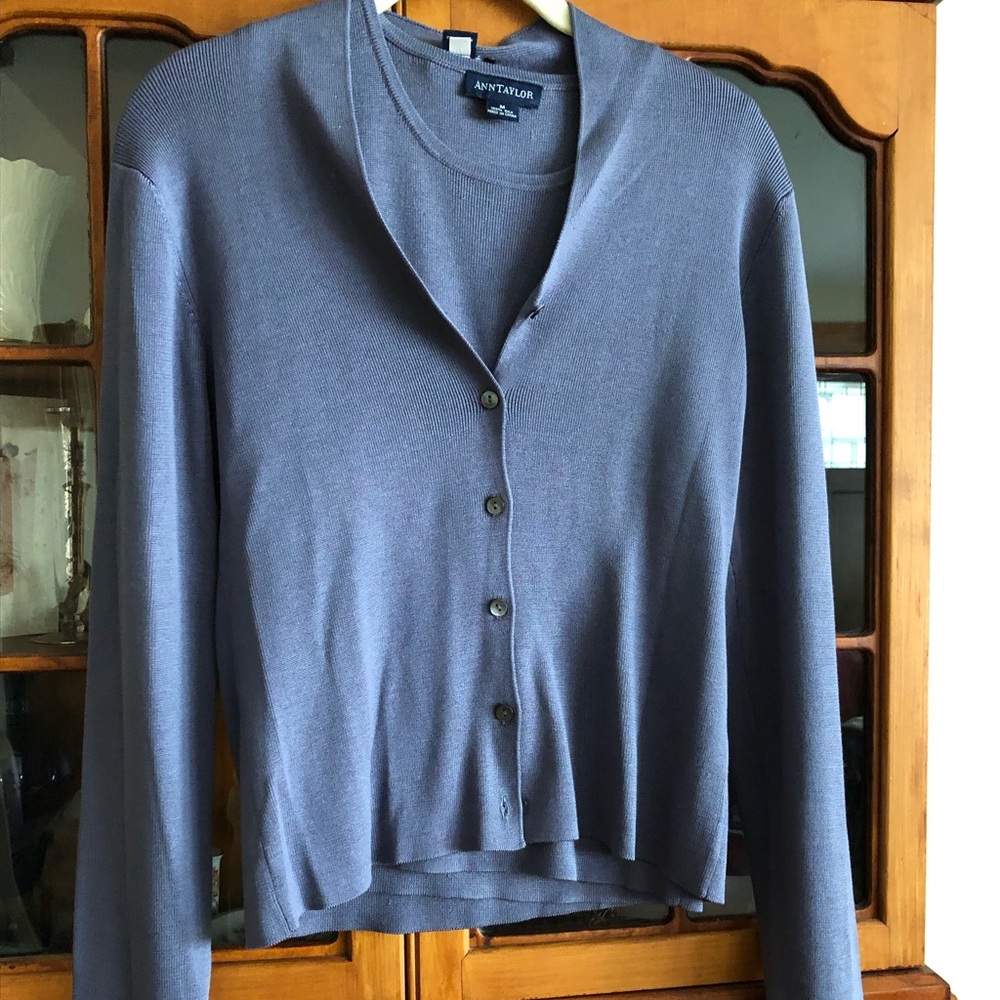 100% Silk Ann Taylor, light purple set.